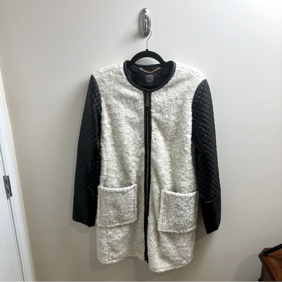 Vince Camuto Shearling Faux Leather Jacket in Cream and Black Medium - Picture 2 of 12